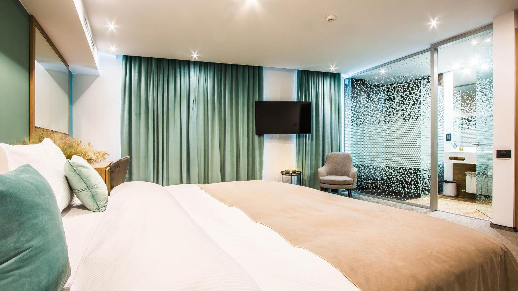 בוקרשט Central Apart Hotel מראה חיצוני תמונה